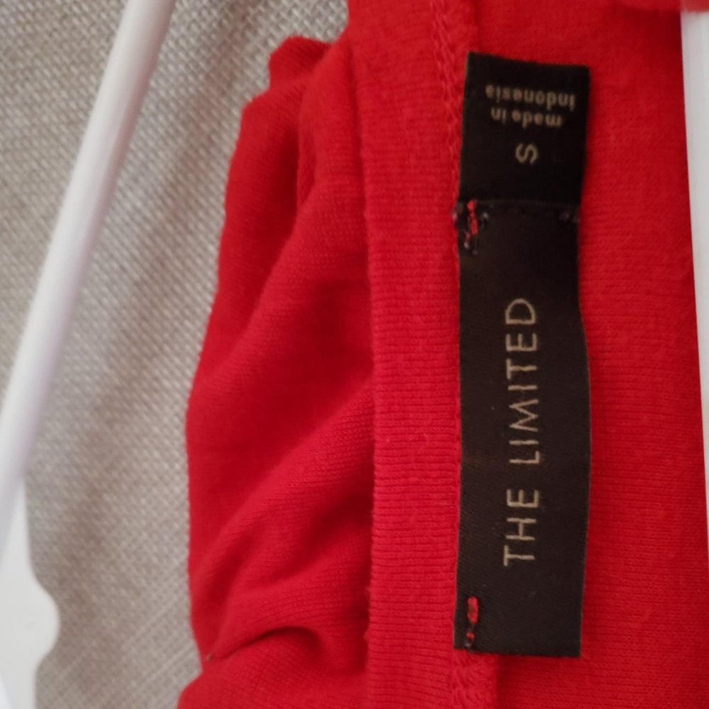 Red T-Shirt - Picture 4 of 5